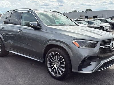 2025 Mercedes-Benz GLE - Photo 2