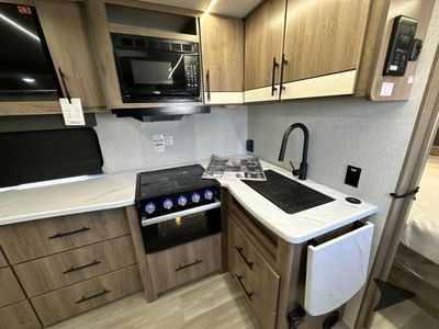 2024 Grand Design Imagine XLS - Photo 15