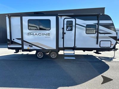 2024 Grand Design Imagine XLS - Photo 6