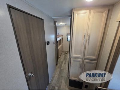 2022 Coachmen RV Catalina Legacy - Photo 23