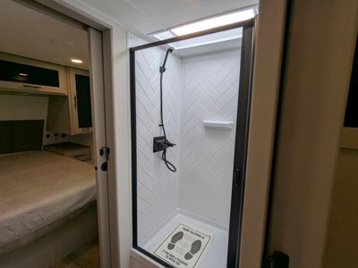 2026 Alliance RV Delta Ultra Lite — photo 10 view