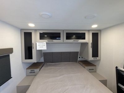 2026 Alliance RV Delta Ultra Lite — photo 13 view