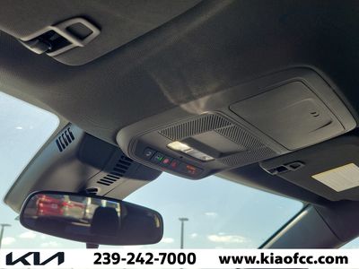 2025 Chevrolet Traverse - Photo 29