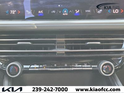 2025 Chevrolet Traverse - Photo 20