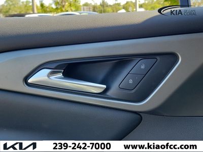 2025 Chevrolet Traverse - Photo 25