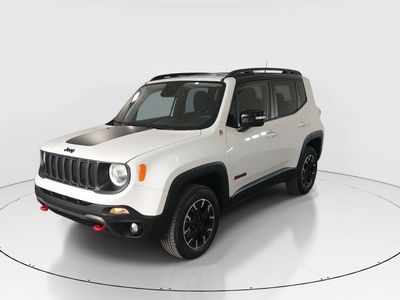 2023 Jeep Renegade - Photo 3