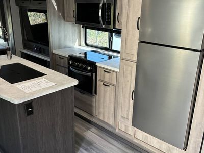 2022 Winnebago VOYAGE - Photo 5
