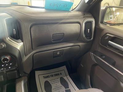 2021 Chevrolet Silverado 1500 — photo 12 view
