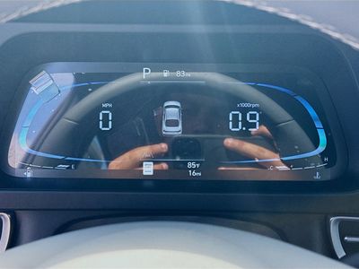 2026 Hyundai ELANTRA — photo 9 view