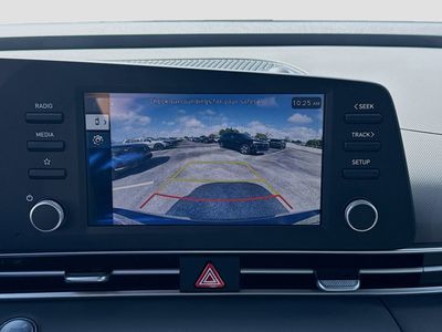2026 Hyundai ELANTRA — photo 11 view