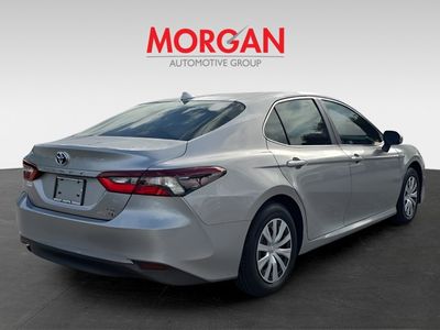 2021 Toyota Camry Hybrid - Photo 8