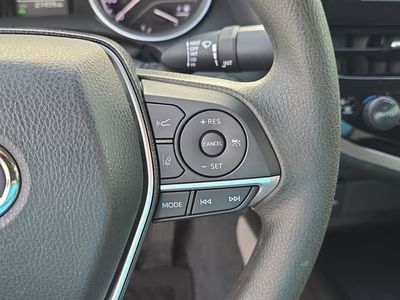 2021 Toyota Camry Hybrid - Photo 31