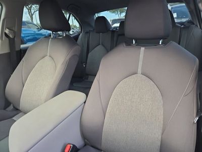 2021 Toyota Camry Hybrid - Photo 21
