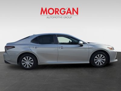 2021 Toyota Camry Hybrid - Photo 9