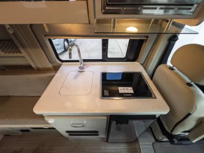 2023 Thor Motor Coach RIZE — photo 8 view
