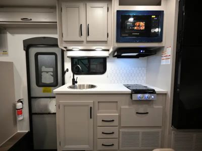 2027 Entegra ODYSSEY SE — photo 9 view
