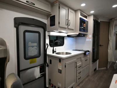 2027 Entegra ODYSSEY SE — photo 8 view