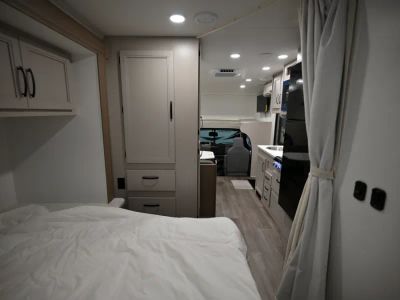 2027 Entegra ODYSSEY SE — photo 25 view