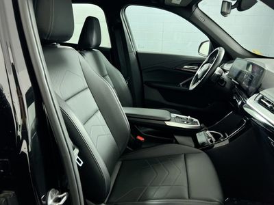 2025 BMW X1 — photo 29 view