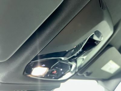 2025 BMW X1 — photo 18 view