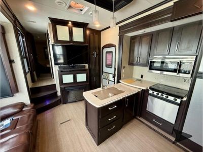2018 Keystone RV Raptor - Photo 8