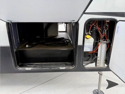 2018 Keystone RV Raptor - Photo 41