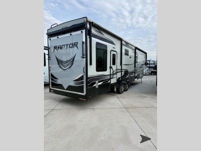 2018 Keystone RV Raptor - Photo 4