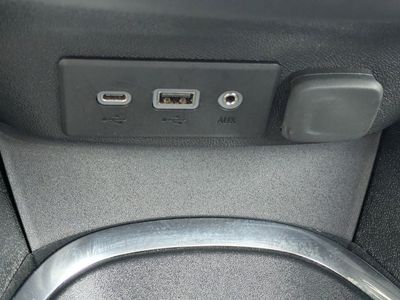 2025 Chevrolet Malibu - Photo 26