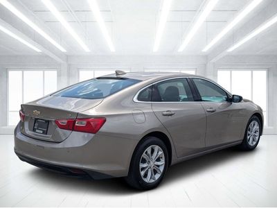 2025 Chevrolet Malibu - Photo 3