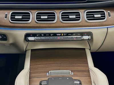 2024 Mercedes-Benz GLS - Photo 16