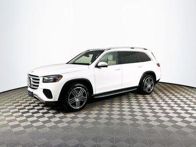 2024 Mercedes-Benz GLS - Photo 3