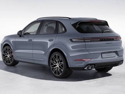 2026 Porsche Cayenne - Photo 3