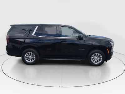2025 Chevrolet Tahoe - Photo 8