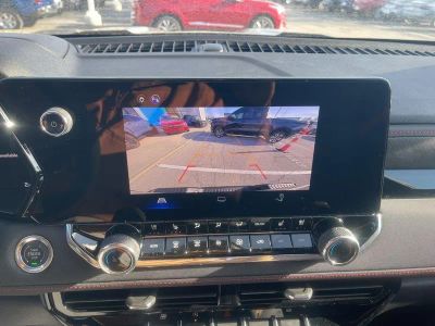2026 Chevrolet Colorado - Photo 24
