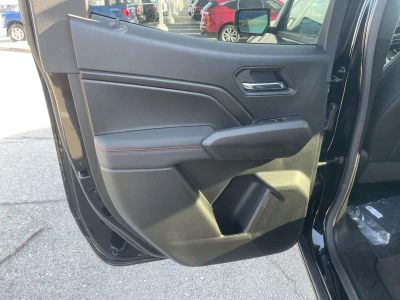 2026 Chevrolet Colorado - Photo 15