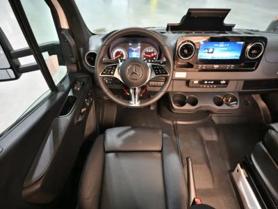 2027 Tiffin WAYFARER — side profile view