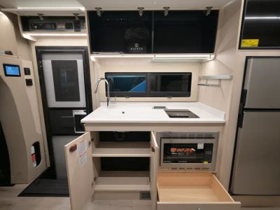 2027 Tiffin WAYFARER — photo 8 view