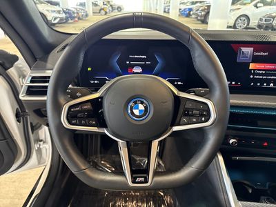 2025 BMW i4 - Photo 21