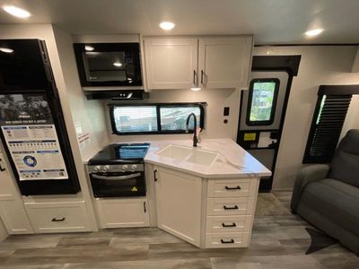 2026 Jayco Jay Flight SLX — photo 39 view