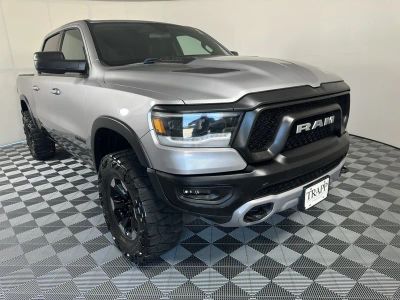 2019 RAM 1500 — detail view