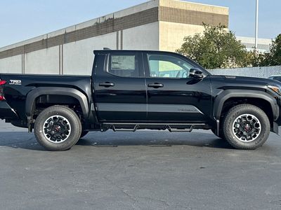 2026 Toyota Tacoma i-FORCE MAX - Photo 8
