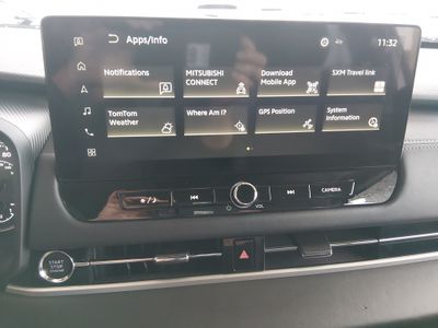 2025 Mitsubishi Outlander - Photo 23