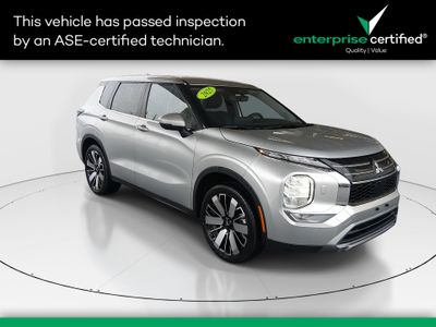 2025 Mitsubishi Outlander - Photo 1