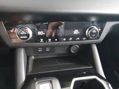 2025 Mitsubishi Outlander - Photo 18