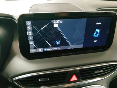 2023 Hyundai Santa Fe — photo 17 view