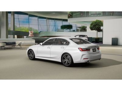 2026 BMW 3 Series - Photo 2