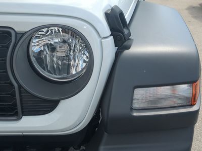2026 Jeep Wrangler — photo 10 view
