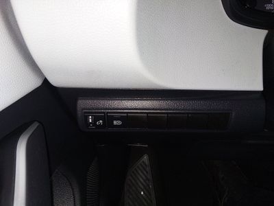 2023 Toyota Corolla - Photo 13