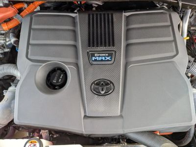 2023 Toyota Sequoia - Photo 10