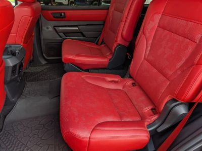 2023 Toyota Sequoia - Photo 19